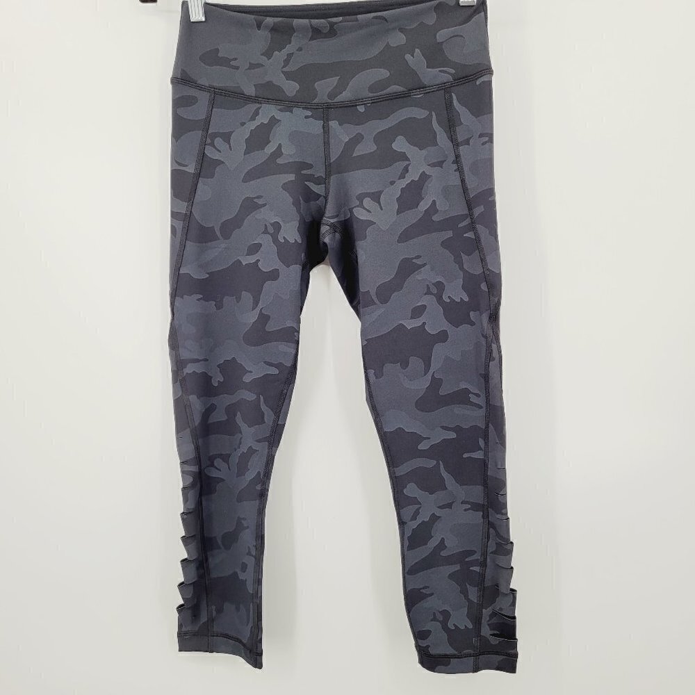 90 Degree by Reflex Crop Leggings - Camo Print